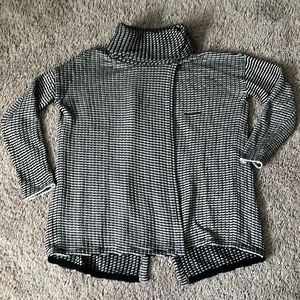 Black and gray cabi sweater